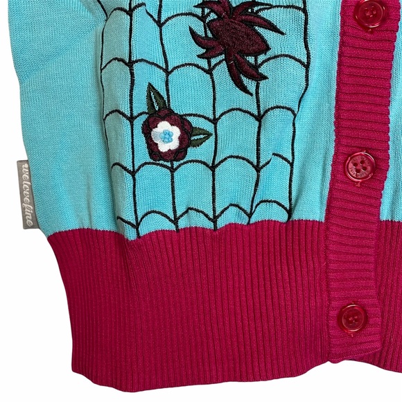 Marvel Spider Gwen Vintage Knit Crop Cardigan Small NWT - Picture 6 of 8